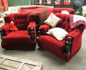Logan Recycling Market - Accommodation Mount Tamborine 0
