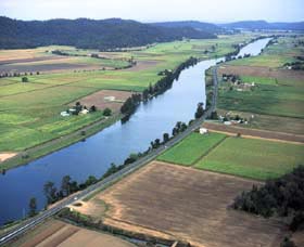 The Clarence River - Accommodation Mount Tamborine 0