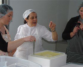 Bent On Food Cookery School - Accommodation Mount Tamborine 3