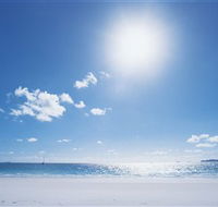 Hawks Nest Beach - Accommodation Mount Tamborine
