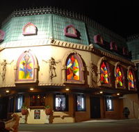Draculas Cabaret Restaurant - Accommodation Mount Tamborine