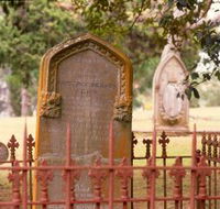 Kooloonbung Creek Nature Reserve and Historic Cemetery - Accommodation Mount Tamborine