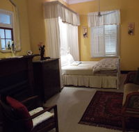 Guy House Bed and Breakfast - Accommodation Mount Tamborine
