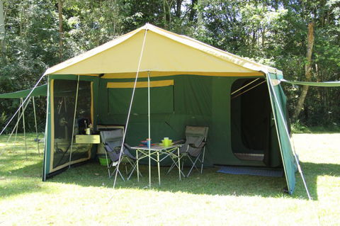 Kendall Kampers - Accommodation Mount Tamborine 0