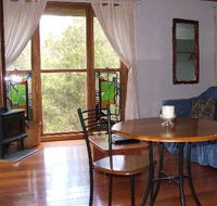 Bluegums Cabins - Accommodation Mount Tamborine
