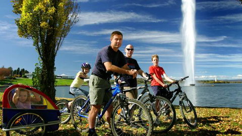 Lake Burley Griffin - Accommodation Mount Tamborine 0