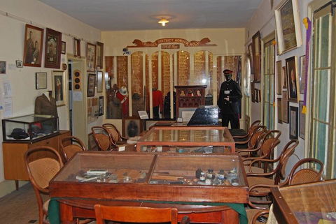 Colonial Inn Museum - Accommodation Mount Tamborine 2