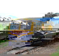 Steam Train Yarra Valley  Healesville Wildlife Sanctuary Full Day Tour - Accommodation Mount Tamborine