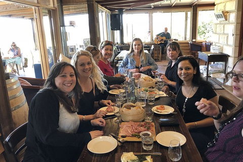 Phillip Island Wine Experience Tour - Accommodation Mount Tamborine 9