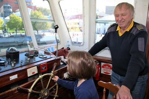 Derwent River Historic Harbour Cruise From Hobart - Accommodation Mount Tamborine 6