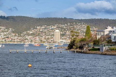 Derwent River Historic Harbour Cruise From Hobart - Accommodation Mount Tamborine 3