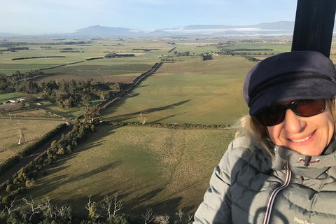 Hot Air Balloon Tasmania - Accommodation Mount Tamborine 4