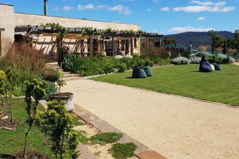 Hobart Small Group Wine Tour Saturday Afternoon: Wines, Gins & Cheeses - Accommodation Mount Tamborine 13