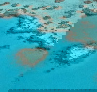 Reef and Island Scenic Flight from Airlie Beach - Accommodation Mount Tamborine