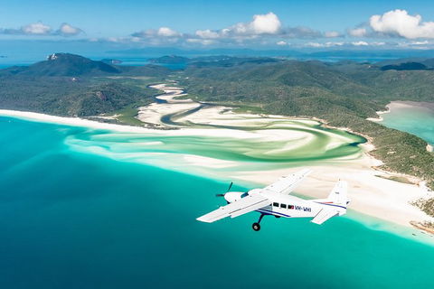 Scenic Flight - Great Barrier Reef, Heart Reef, Whitehaven Beach & Hill Inlet! - Accommodation Mount Tamborine 9