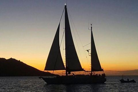 Magnetic Island Sunset Sail - Accommodation Mount Tamborine 0