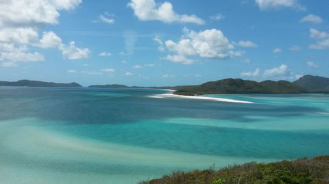 Whitehaven Beach And Hill Inlet Chill And Grill - Accommodation Mount Tamborine 2
