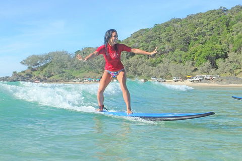 Rainbow Beach Surf Lesson Australia\'s Longest Wave 4X4 Adventure - Accommodation Mount Tamborine 2