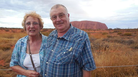Uluru (Ayers Rock) Sunset With Outback Barbecue Dinner And Star Tour - Accommodation Mount Tamborine 8
