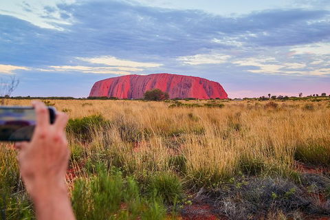 Uluru (Ayers Rock) Sunset With Outback Barbecue Dinner And Star Tour - Accommodation Mount Tamborine 11