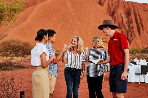 Uluru (Ayers Rock) Sunset With Outback Barbecue Dinner And Star Tour - Accommodation Mount Tamborine 16