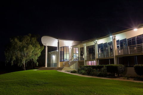 Crossing Theatre - Accommodation Mount Tamborine 1