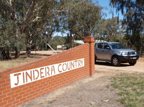 Jindera Country Golf Club - Accommodation Mount Tamborine 0
