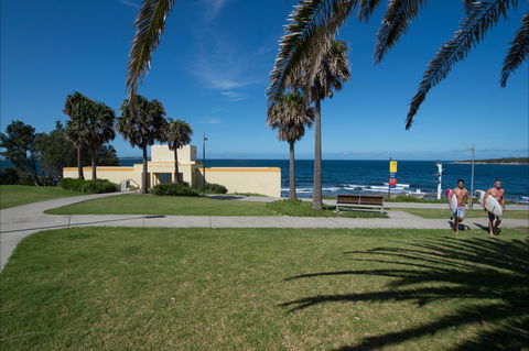 Oak Park Beach Cronulla - Accommodation Mount Tamborine 1