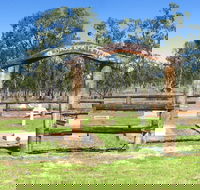 Old Injune Cemetery - Accommodation Mount Tamborine