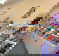 The Pier View Lolly Shop - Accommodation Mount Tamborine