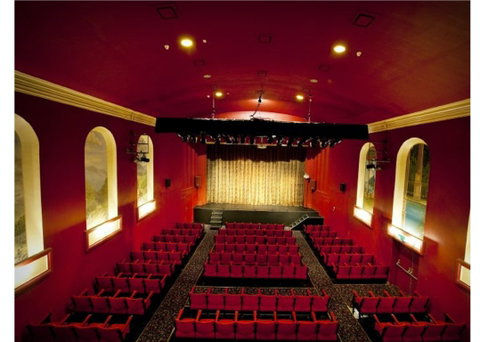The Playhouse Theatre - Accommodation Mount Tamborine 2