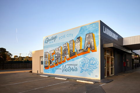 Wall To Wall Art Experience - Accommodation Mount Tamborine 1