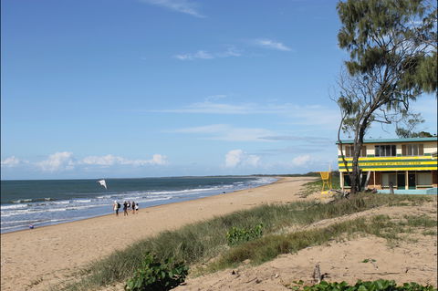 Coral Coast Pathways (Moore Park Beach Section) - Accommodation Mount Tamborine 0