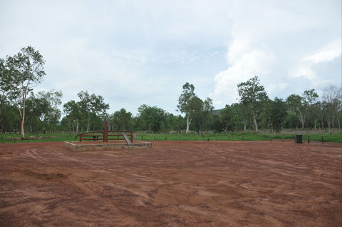 Durack Memorial - Accommodation Mount Tamborine 2