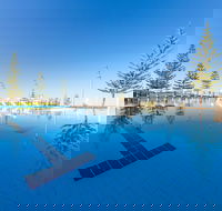 Scarborough Beach Pool - Accommodation Mount Tamborine