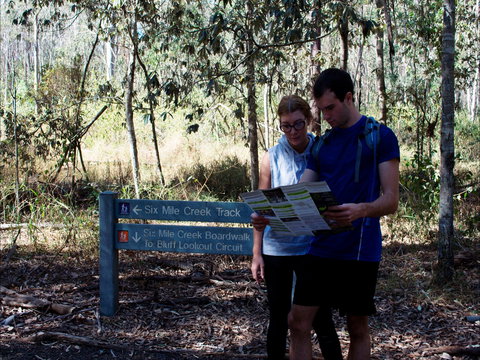 Six Mile Creek, Bluff Lookout And Little White Rock Trails - Accommodation Mount Tamborine 1