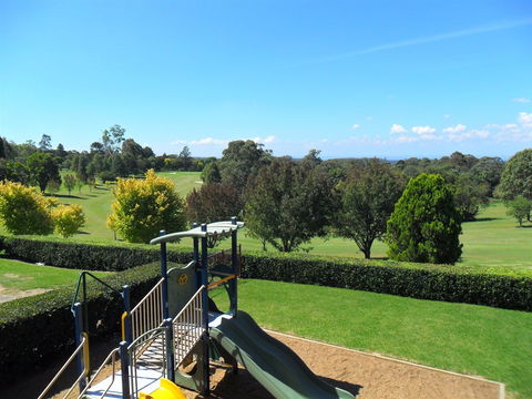 Springwood Country Club - Accommodation Mount Tamborine 1