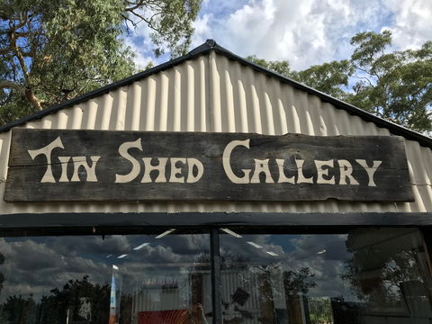 Tin Shed Gallery - Accommodation Mount Tamborine 0