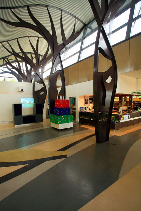 Dogwood Crossing, Miles - Accommodation Mount Tamborine 2