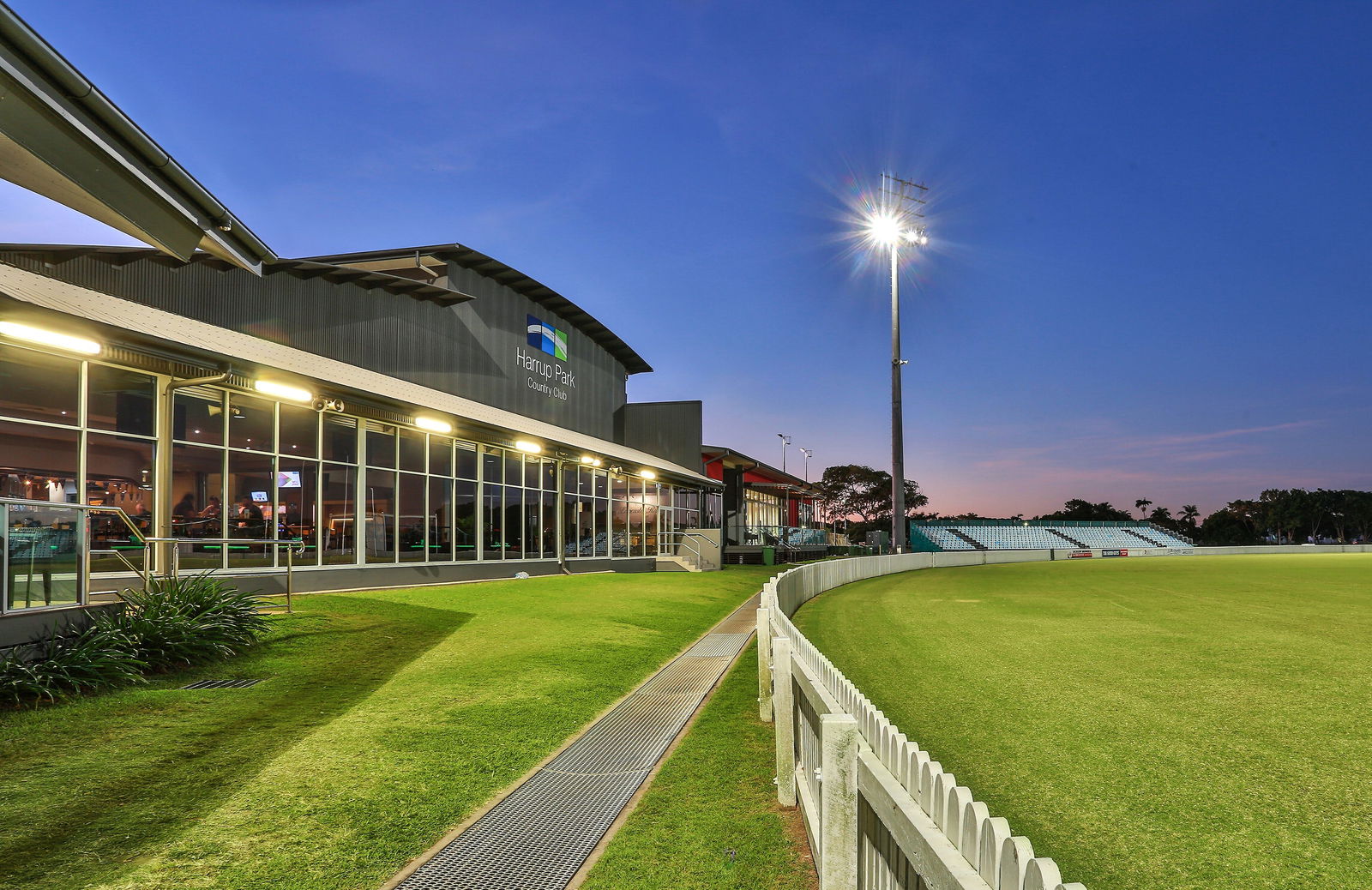 South Mackay QLD Accommodation Mount Tamborine