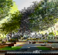 Sculpture Garden Campbelltown - Accommodation Mount Tamborine