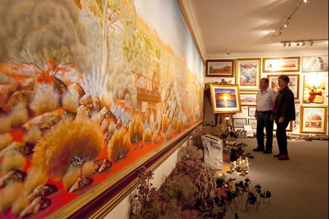 Silver City Mint And Art Centre - Accommodation Mount Tamborine 1