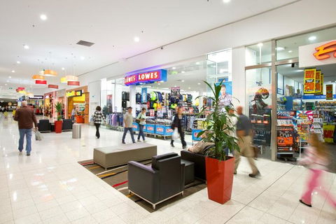 Gateway Plaza Shopping Centre - Accommodation Mount Tamborine 0