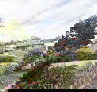 Gin Gin - Accommodation Mount Tamborine