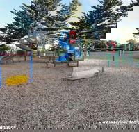 Susan Wilson Memorial Playground - Accommodation Mount Tamborine
