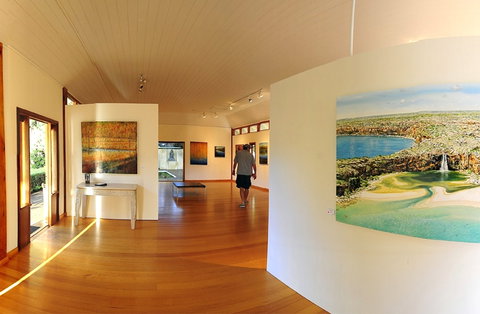 Yallingup Galleries - Accommodation Mount Tamborine 1