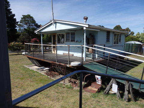 Eildon Dams Museum - Accommodation Mount Tamborine 2