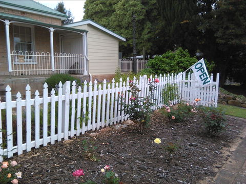 Mill Cottage Museum - Accommodation Mount Tamborine 1