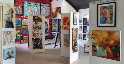 The Royal Queensland Art Society Inc. - Accommodation Mount Tamborine 1