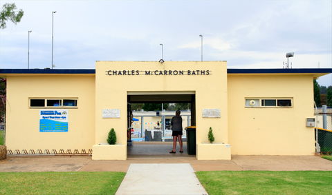 Canowindra Swimming Pool - Accommodation Mount Tamborine 2